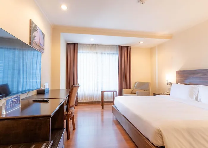 Hotel Journeyhub Sukhumvit 26,