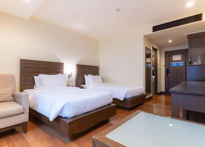 Journeyhub Sukhumvit 26, Hotel 4*