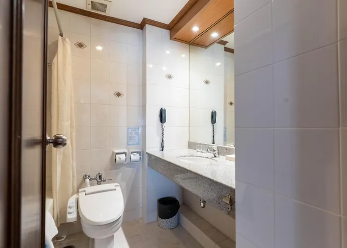 Hotel Journeyhub Sukhumvit 26, 4*