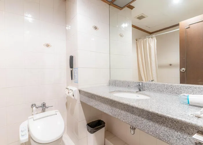 Journeyhub Sukhumvit 26, Hotel
