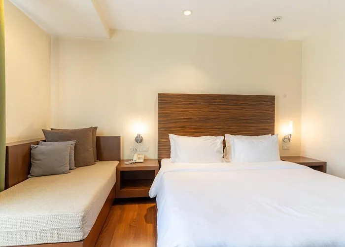 Hotel Journeyhub Sukhumvit 26, 4*