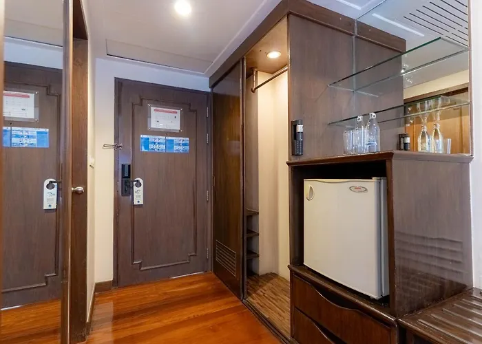Journeyhub Sukhumvit 26, Hotel Bangkok