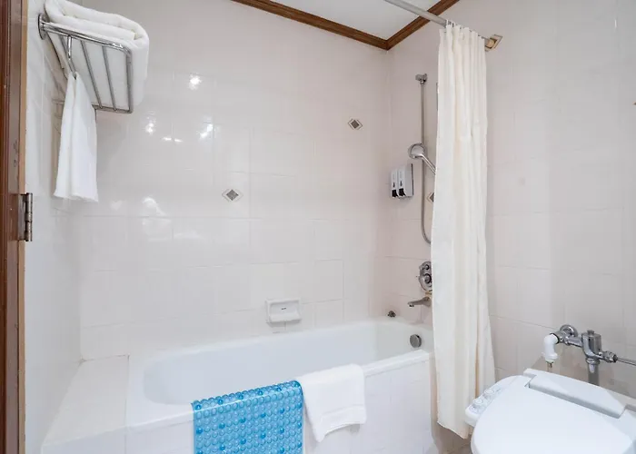 Journeyhub Sukhumvit 26, 4*