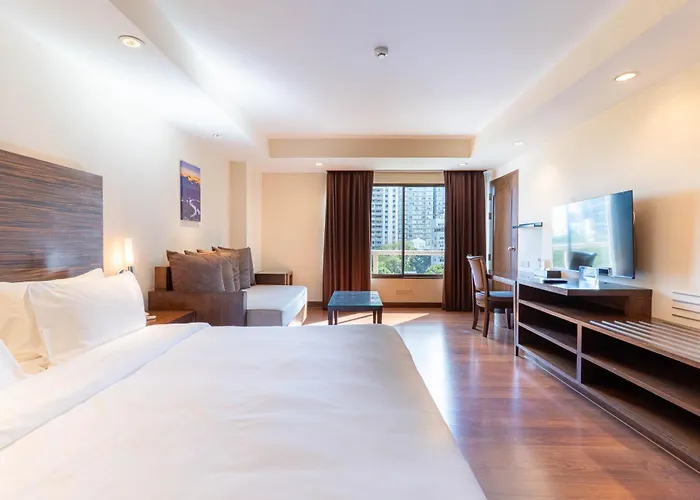 Journeyhub Sukhumvit 26, Hotel Bangkok