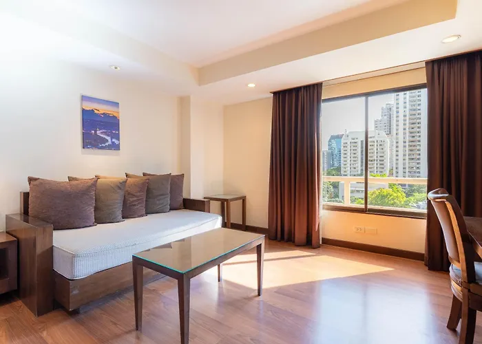 Hotel Journeyhub Sukhumvit 26, 4*
