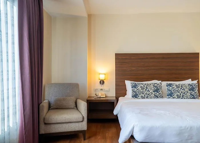 Journeyhub Sukhumvit 26, 4*