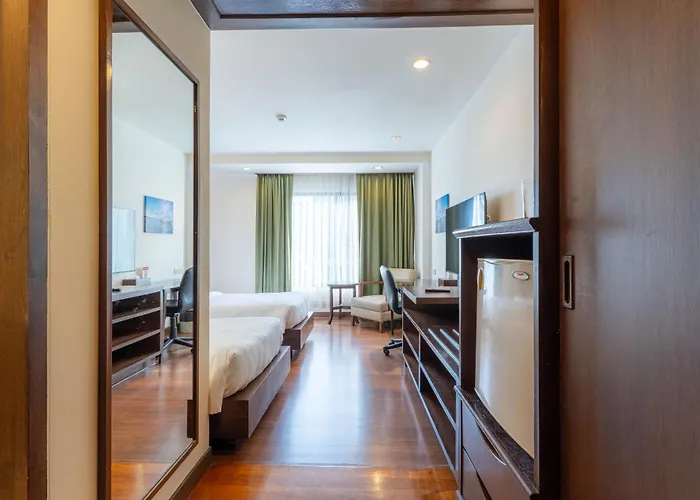 Hotel Journeyhub Sukhumvit 26, 4*