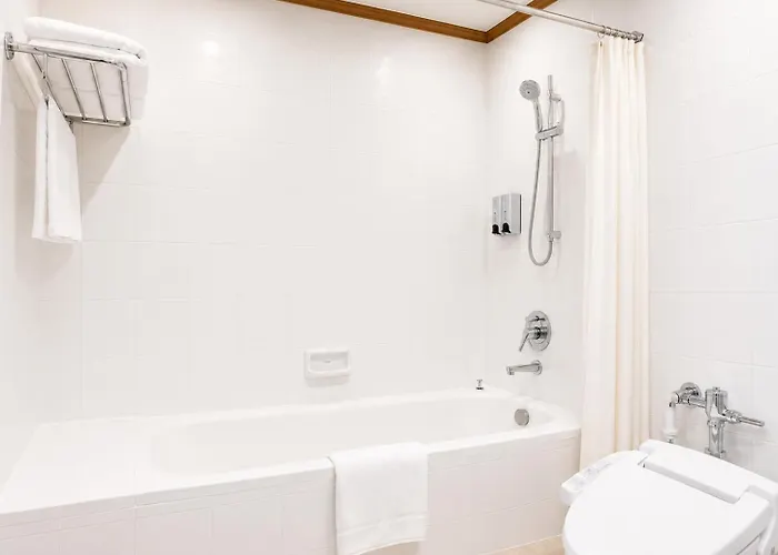 Journeyhub Sukhumvit 26, Отель 4*