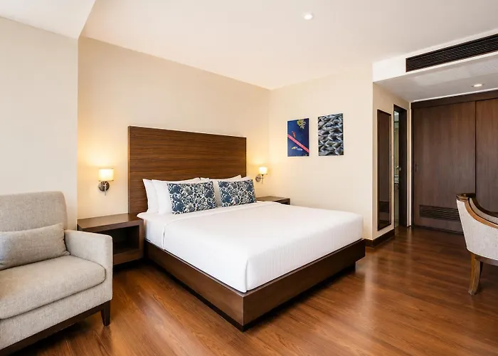 Journeyhub Sukhumvit 26, Отель Бангкок