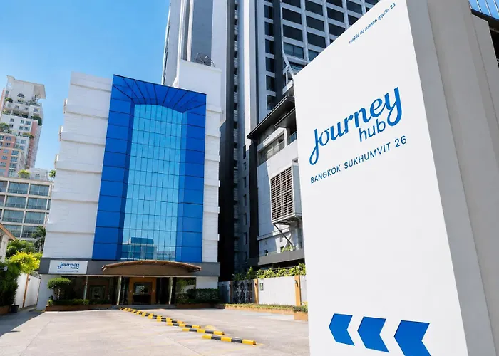 Journeyhub Sukhumvit 26, Отель Бангкок